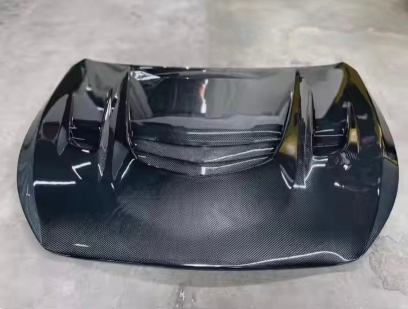 AGR CARBON HOOD - Q50/Q60