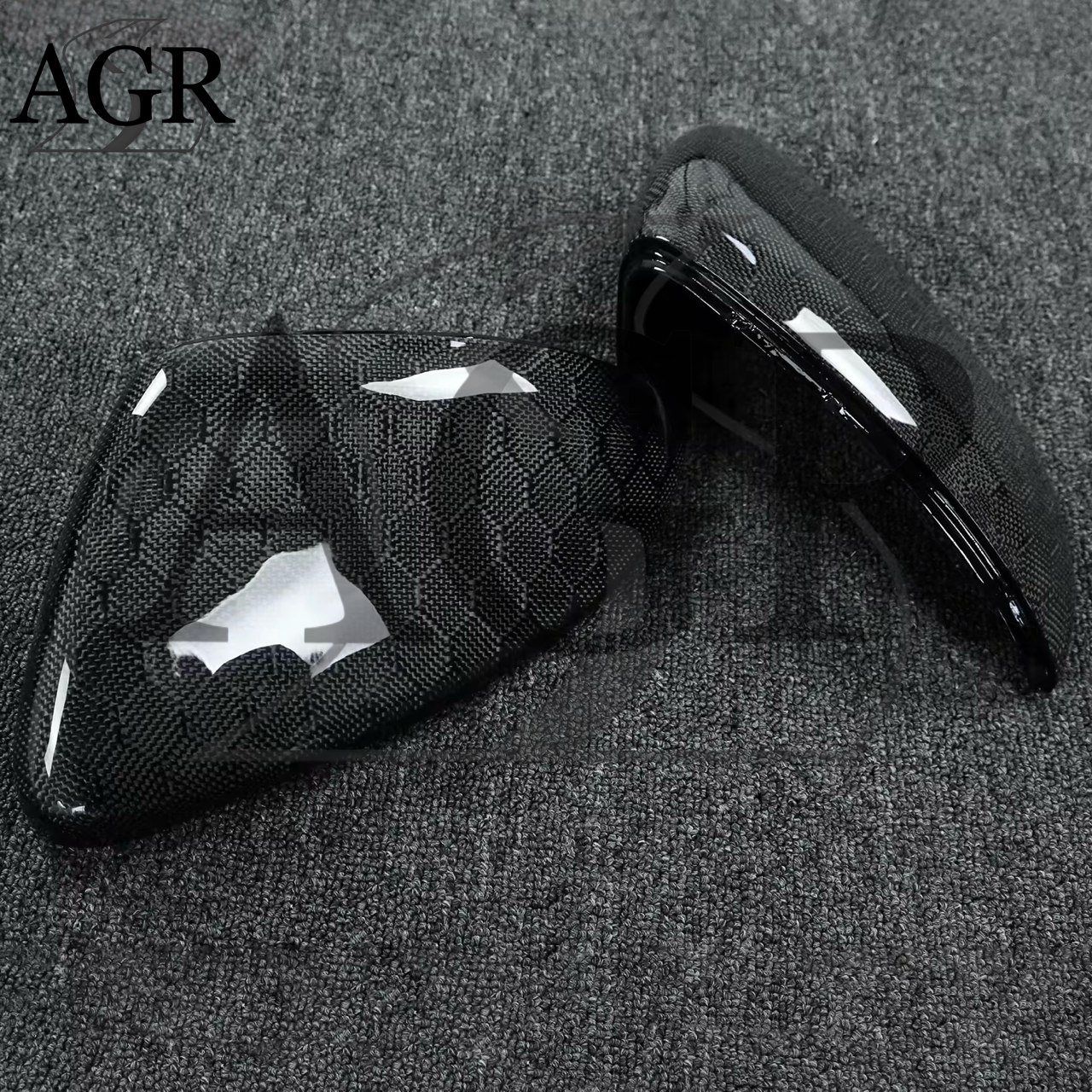 AGR HONEYCOMB CARBON MIRROR CAPS - MK7/7.5 GTI/R